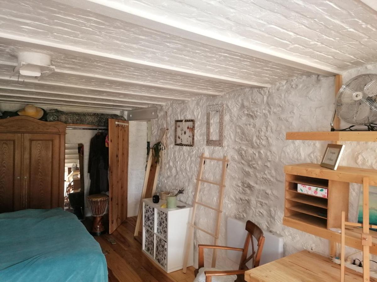 La Grange En Champagne Bed and Breakfast Hermonville Εξωτερικό φωτογραφία