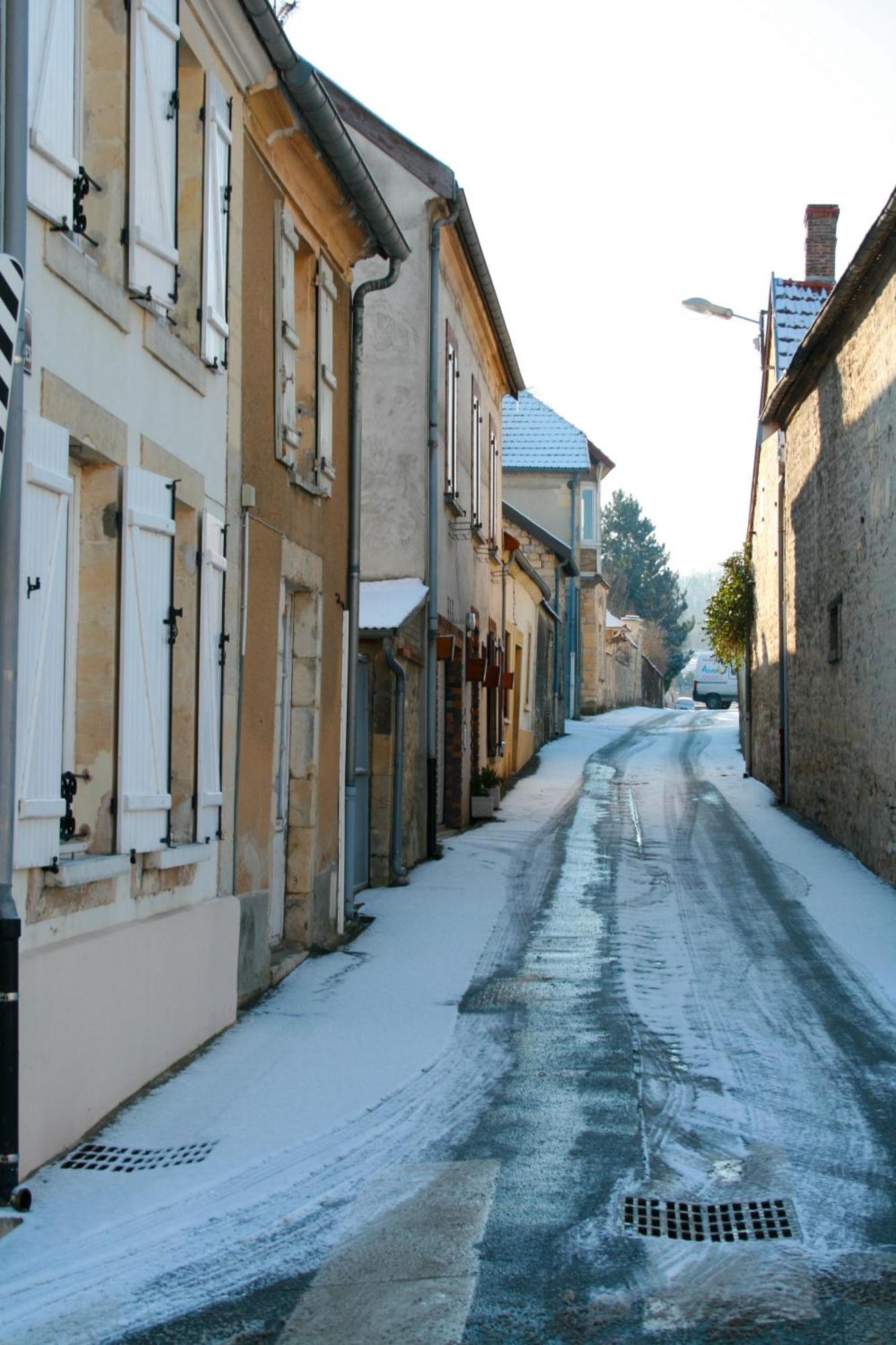 La Grange En Champagne Bed and Breakfast Hermonville Εξωτερικό φωτογραφία
