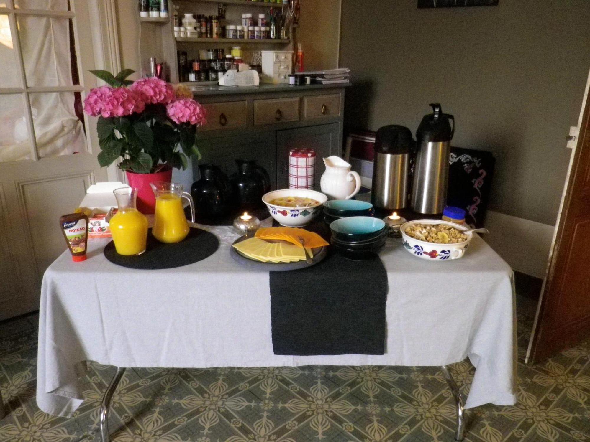 La Grange En Champagne Bed and Breakfast Hermonville Εξωτερικό φωτογραφία